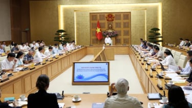 Phó Thủ tướng: Sớm hoàn thiện Nghị quyết mang tính đột phá về chăm sóc sức khỏe nhân dân