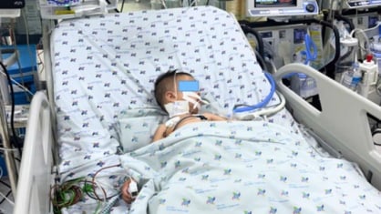 Cảnh báo diễn tiến nhanh và nguy hiểm của bệnh tay chân miệng ở trẻ dưới 2 tuổi