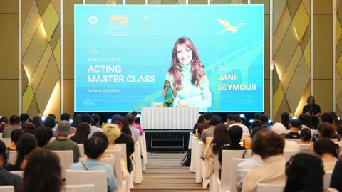 Jane Seymour truyền cảm hứng về diễn xuất tại DANAFF IV