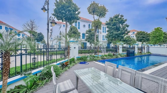 Villa Hạ Long 9 phòng ngủ, gần biển Sun Feria M536