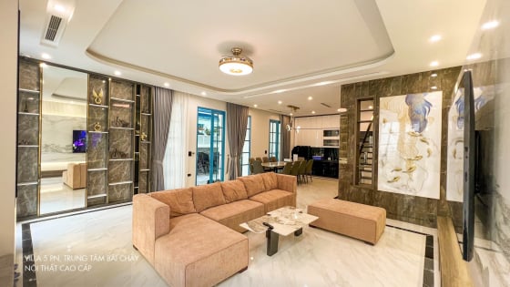 Villa Hạ Long 5 phòng ngủ, gần biển Sun Feria C603