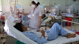 Mức đóng BHYT hộ gia đình mới và quyền lợi khám trái tuyến từ 1/7