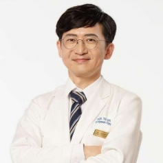 PGS.TS.BS Yi Hyeon Gyu (Chuyên khoa Ung bướu - xạ trị)