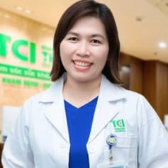 ThS.BS Nguyễn Thị Thu Trang (Chuyên khoa Mắt) 
