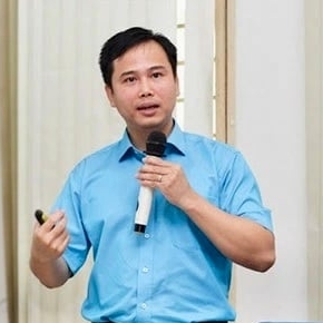 Tiến sĩ Phan Minh Liêm
 (Chuyên khoa Ngoại)