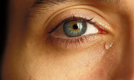 Viêm túi lệ: Nguyên nhân, triệu chứng và cách điều trị